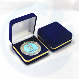 NO MOQ Factory Direct Customized Customize gold Coin in case velvet /coin with velvet box/ coin in velvet box