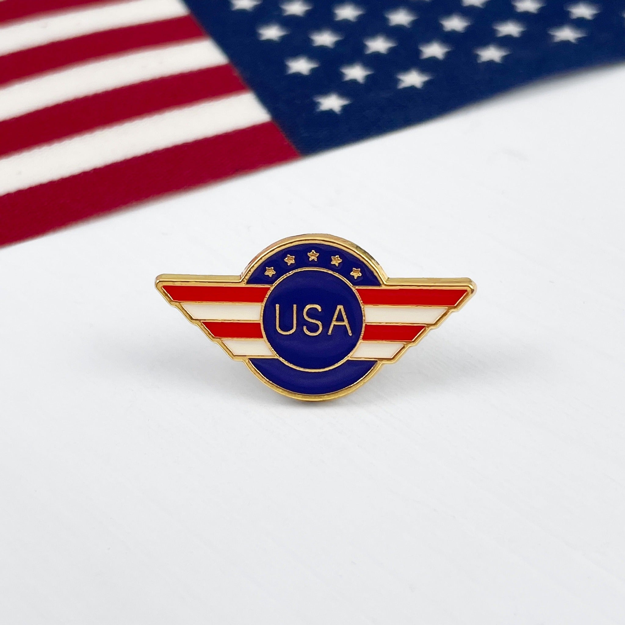 Fashion Jewelry Brooches USA American Flag Brooch Crystal Insect Broche Pin Jewelry Designer Custom Brooches for Women