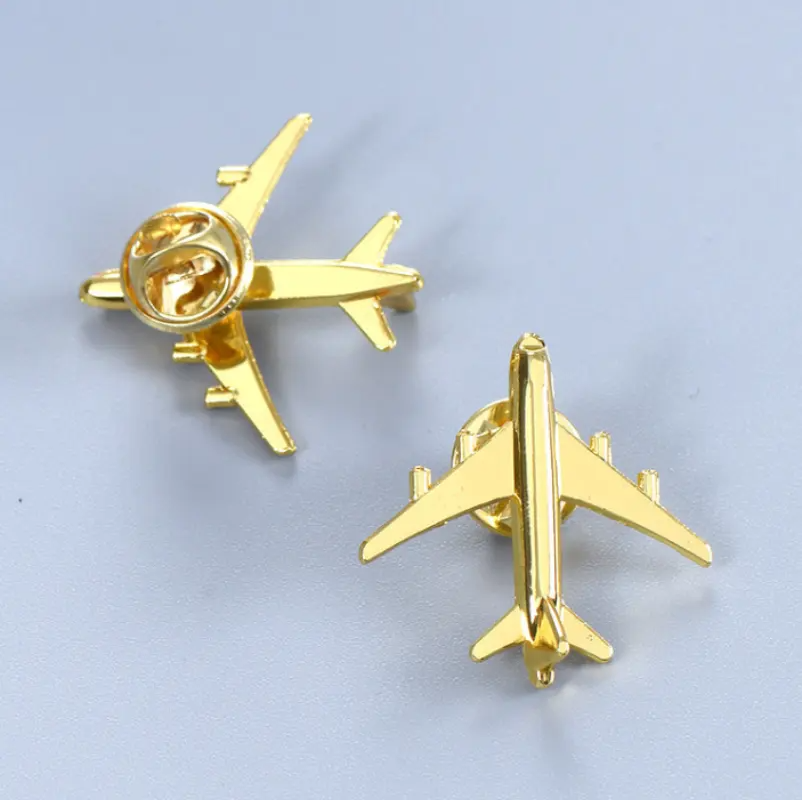 3D Metal Airplane Lapel Pin Mini Airplane Model Brooch Fashion Pin Alloy Badge Vintage Pin Buckle Badge