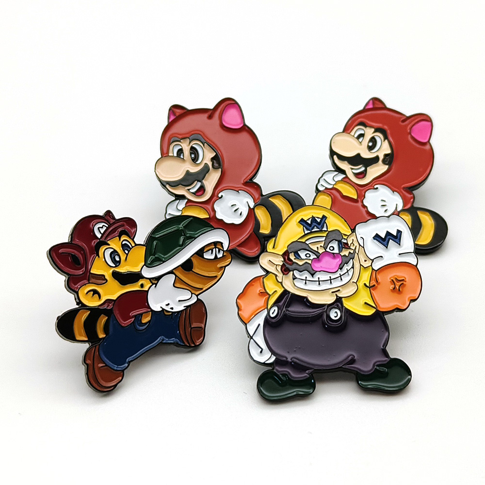 Lapel Badges Labels Wholesale Super Mario Cartoon Anime Pin Mario Bros Enamel Pins Super Mario Metal Pin for Souvenir