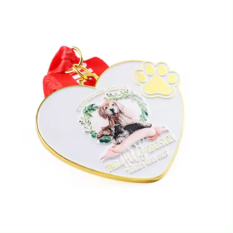 Metal Cute Animal Cats Dogs Medals Manufacturing 3D Color Spray Heart Shape Enamel Medals 