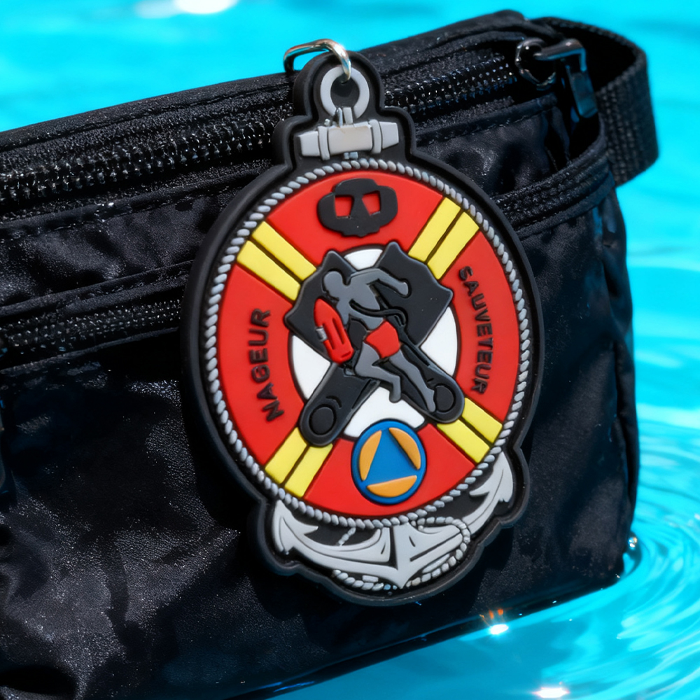 Custom Rescue Diver PVC Patch 3D Rubber Nageur Sauveteur Badge Waterproof Tactical Patch for Uniforms Jackets Backpacks