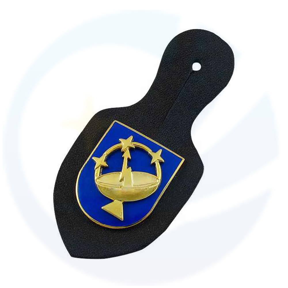 Badge Wholesale High Quality Custom Metal with Leather Iron Souvenir Love Europe Enamel Pin Badge Stamping Die Cutting Printing
