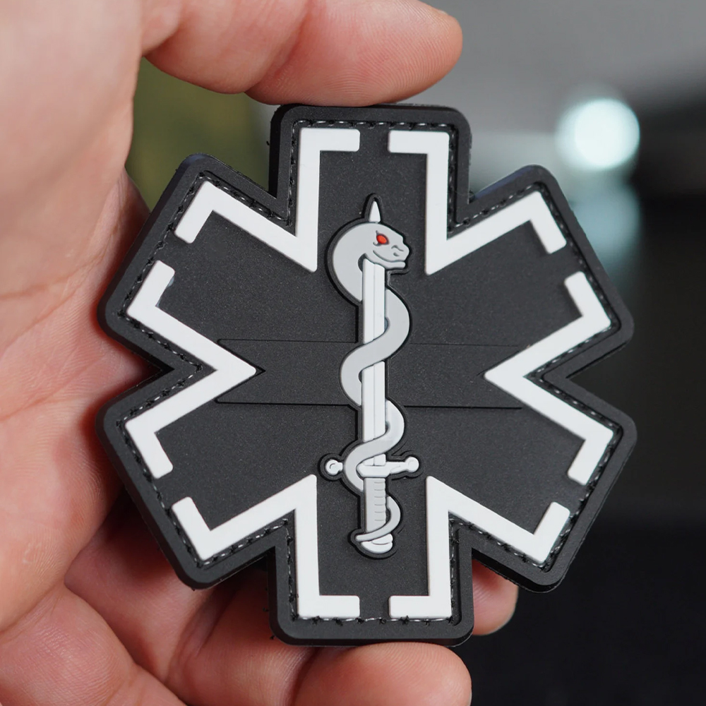 MEDIC Tactical Rubber Rescue Snack Patches Medical MED EMT PARAMEDIC Emblem PVC Rubber Badges