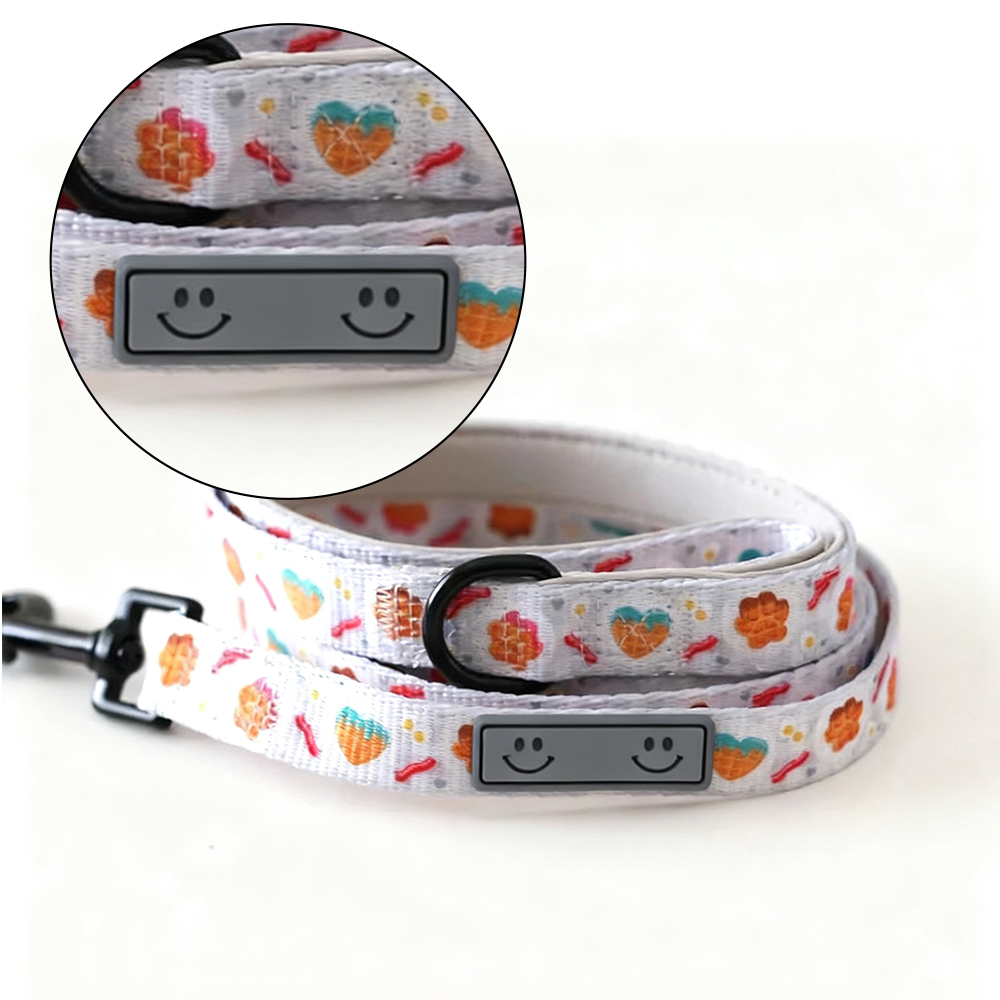Custom Soft PVC Label for Pet Leash Personalized Rubber Logo Tag for Dog Leashes and Outdoor Accessories