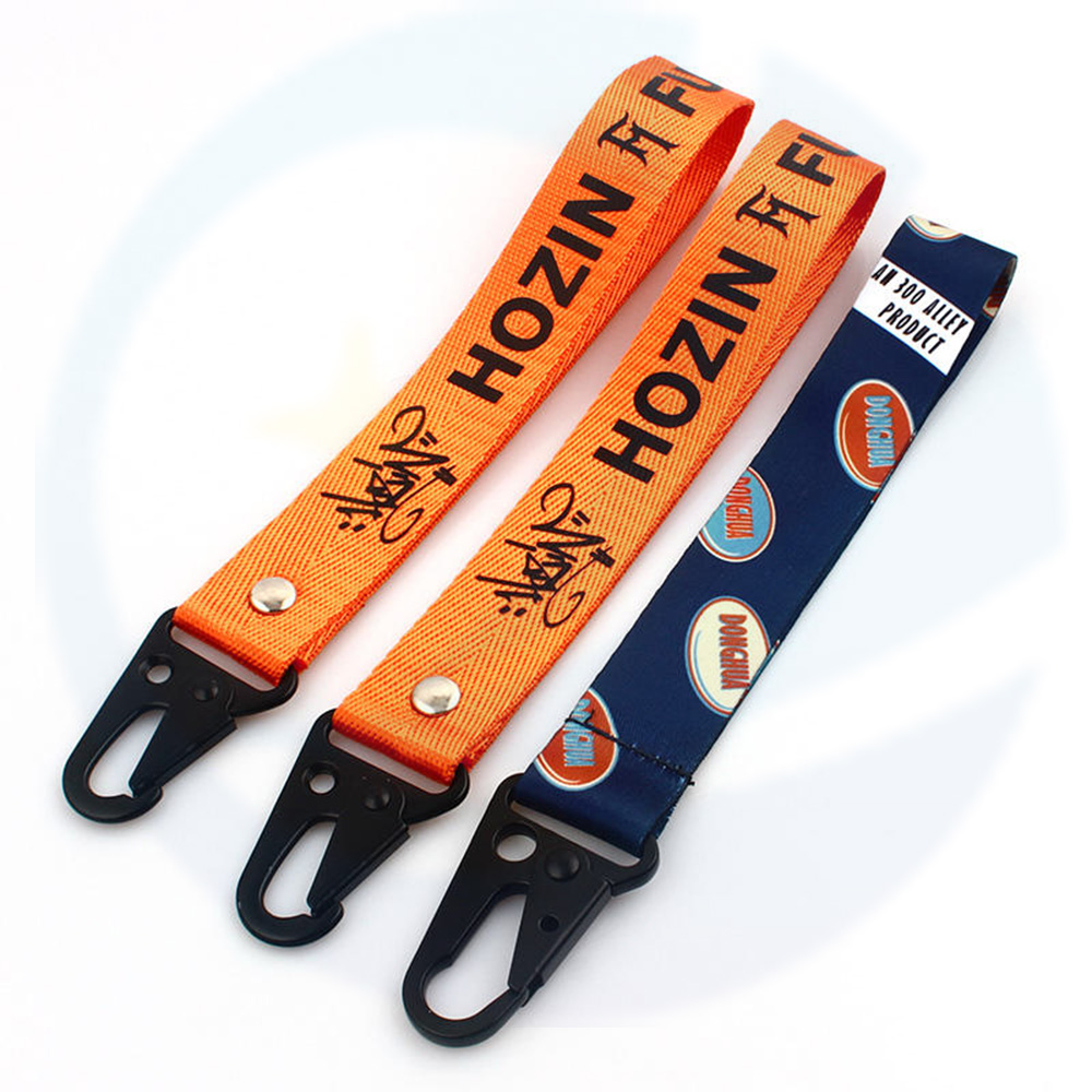 Wholesale Stylish High Quality fashion Carabiner Lanyard Custom Short Lanyard