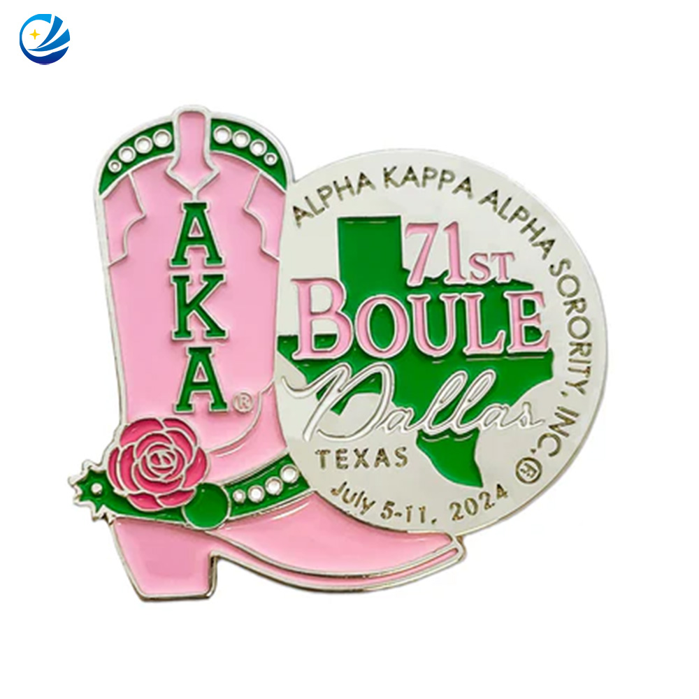 Custom Souvenir Metal Alpha Kappa Alpha Sorority keychain Fashion jewelry lapel pins badge