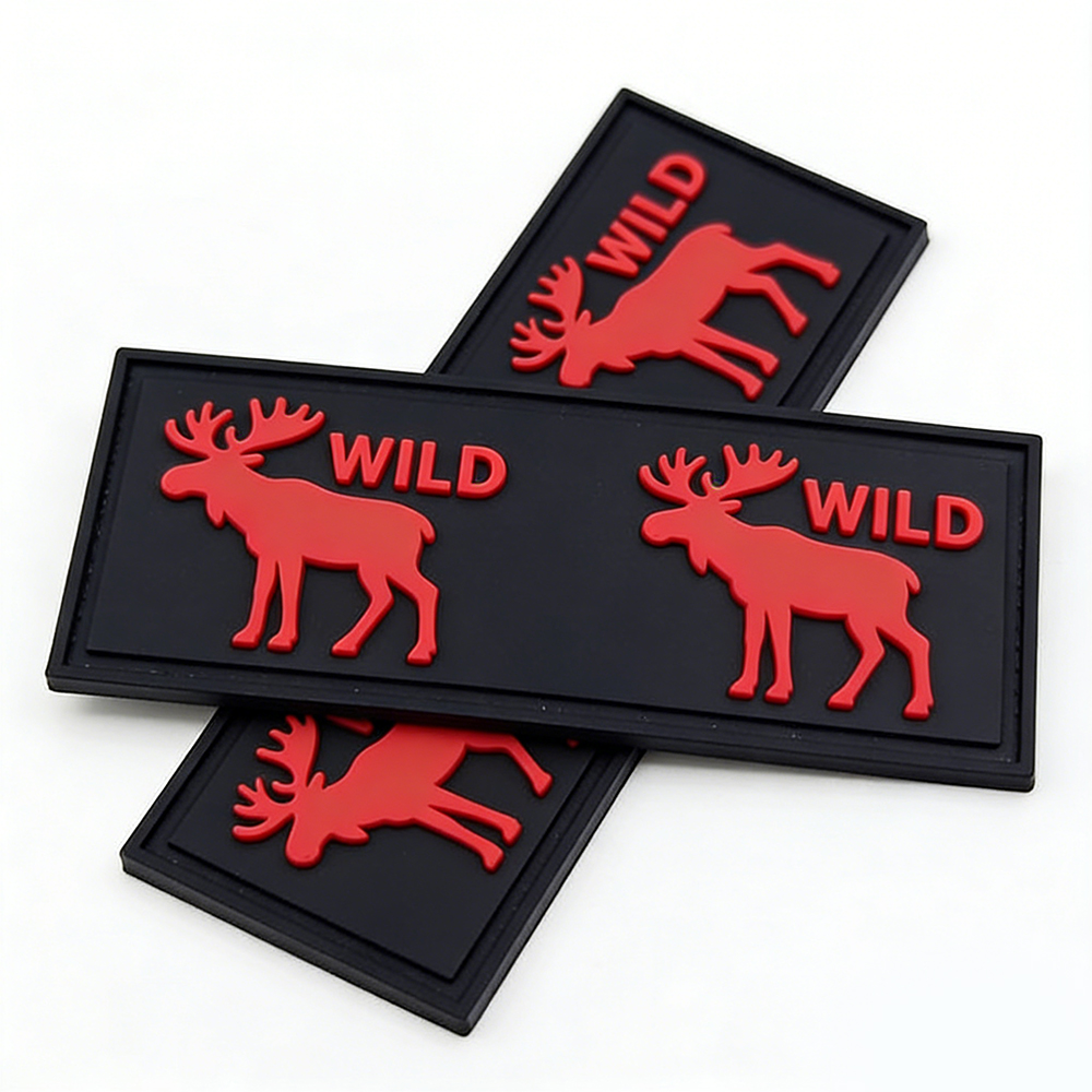 Factory Customized Logo Luxurious Quality Black Waterproof Sewing on 3D LOGO Silicone Label PVC Rubber Patch for Hats/Bags