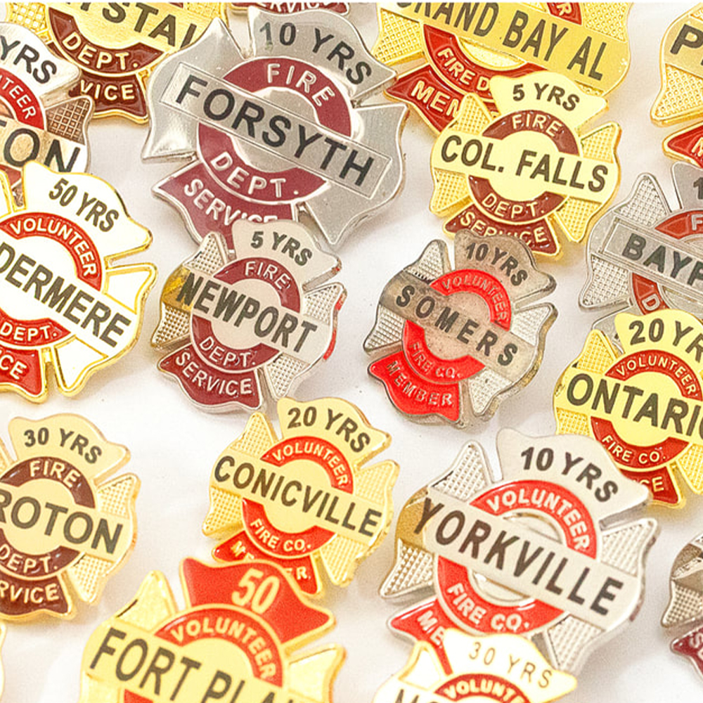 Wholesale logo Customized Custom Metal Red Faith Freemason Mason Masonic Firefighter Soft Enamel Lapel Pin Badge for Party