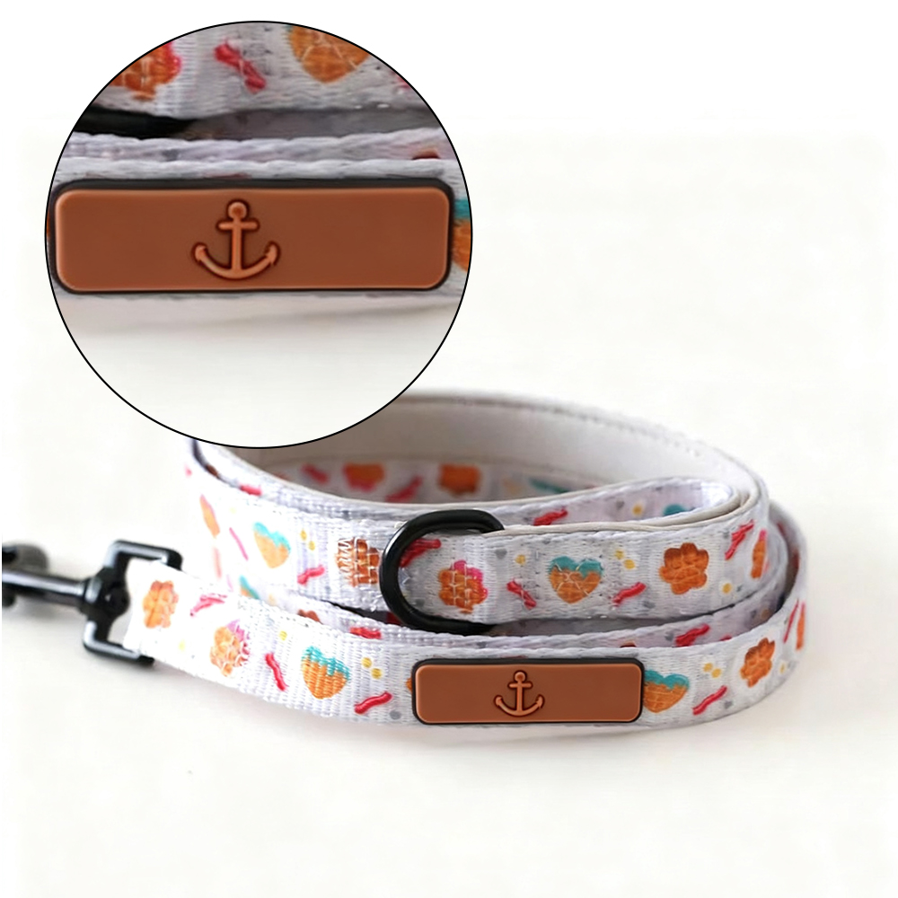 Custom Soft PVC Label for Pet Leash Personalized Rubber Logo Tag for Dog Leashes and Outdoor Accessories