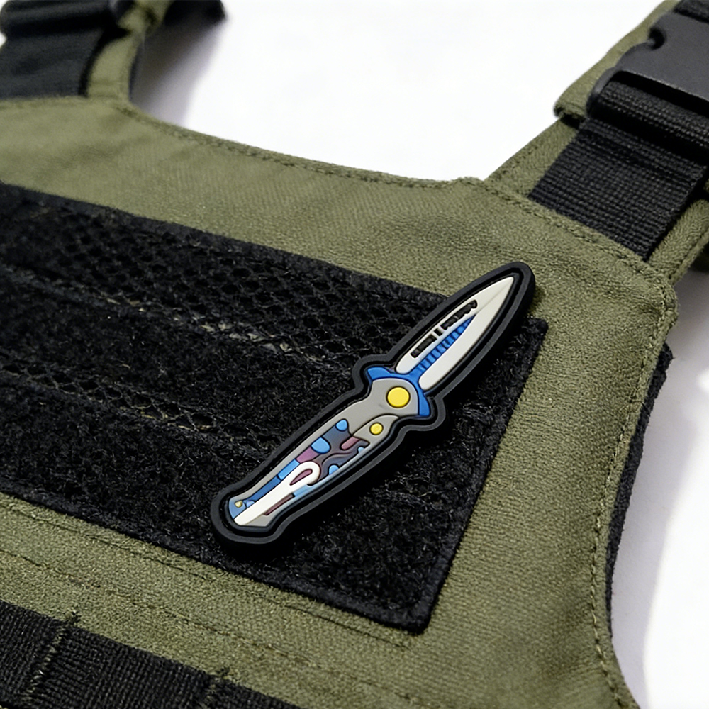 European Folding Knife Shape PVC Patch High Quality Soft Rubber Knife Emblem Creative Knife Design Patch for Apparel Backpacks Decoration