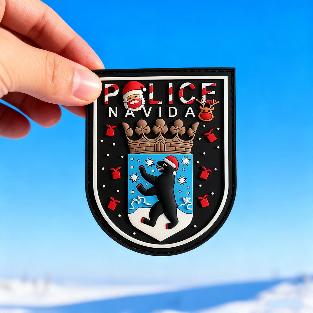 Christmas Berlin Bear 3D PVC Rubber Patch Germany Holiday Edition Custom Soft PVC Badge with Hook and Loop Backing