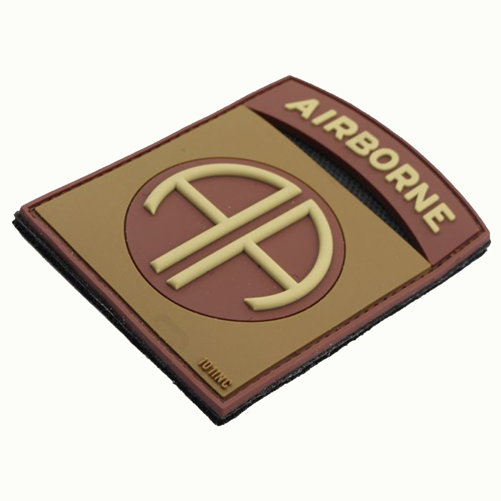 Personalized Round 3D PVC Rubber Patch with Hook and Loop Custom Soft PVC Logo Label Durable Waterproof Patch for Clothing