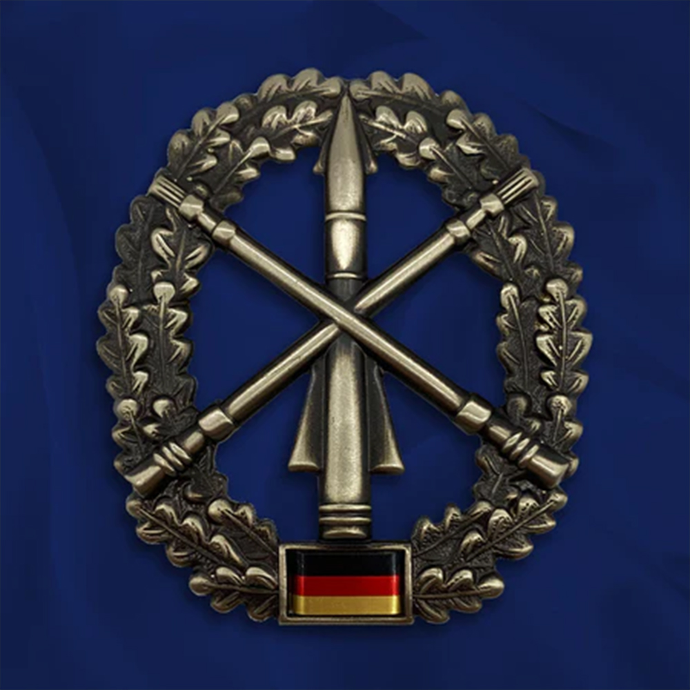 2025 Factory Supply Customizable Ceremony Dress Uniform With Durable Brass hat beret badge and Safety Pin