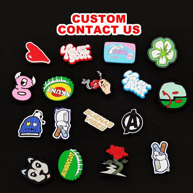 Custom Logo Christmas Clog Cartoon Letter Flower 3D Anime Decorations Accessories Halloween PVC Designer Shoes Charms For Clog