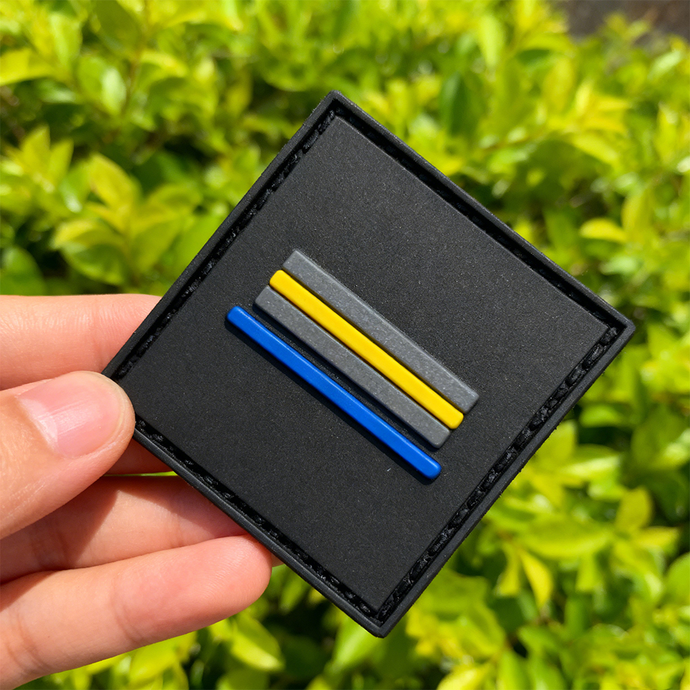 French Style Grade PVC Patch Soft Rubber Emblem Custom Rank Patch UV Printed Durable Badge for Clothing Gear Backpacks Accessories