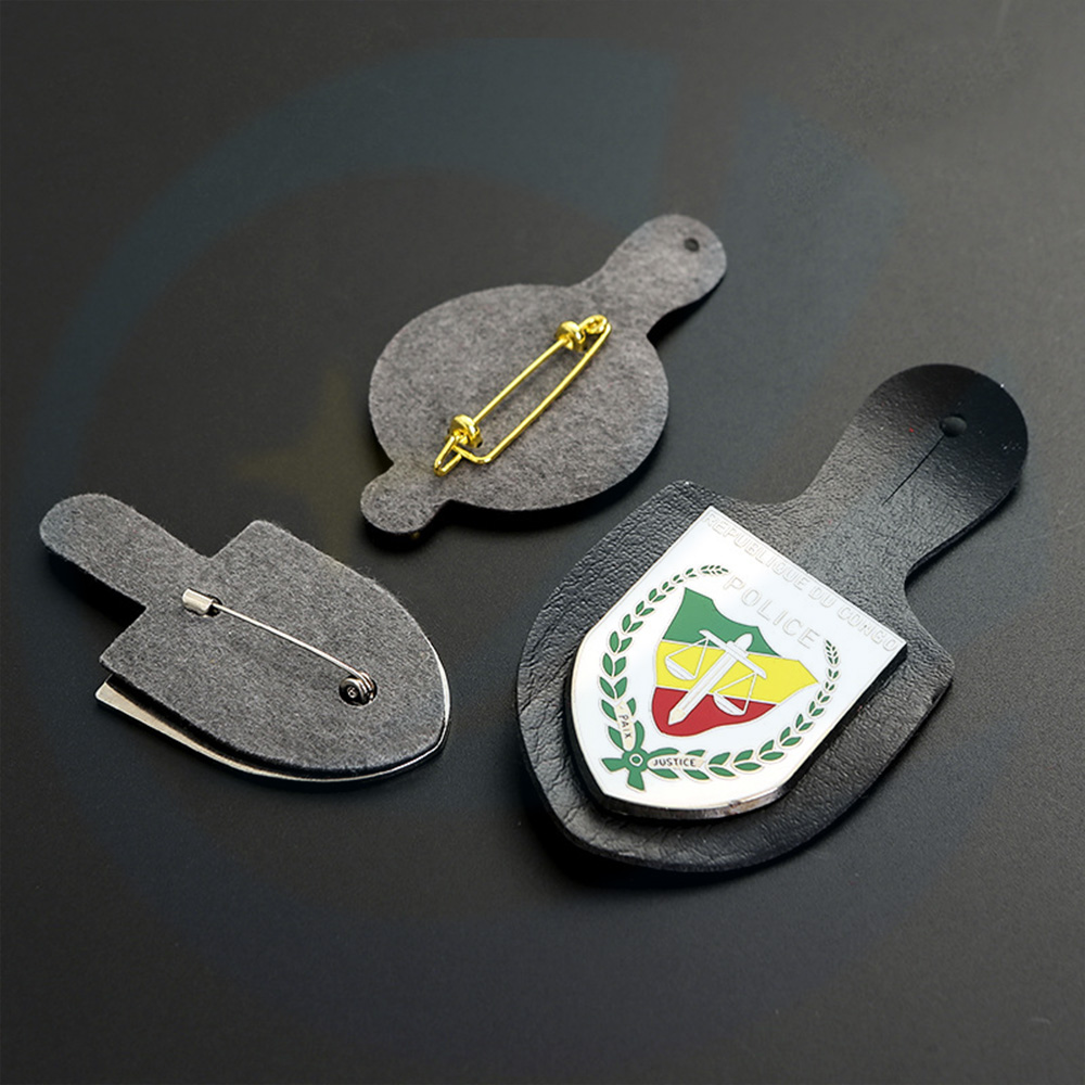 Hard Enamel Leather Mold Cap Emblem Custom Manufacturers Produce Metal Cap Emblem Epaulette Badges Die-cast Drop Oil Badges