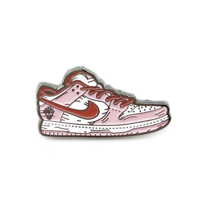 Factory Price Wholesale Sneakers Badges Aj shoes Pins Soft Enamel Pins custom your logo