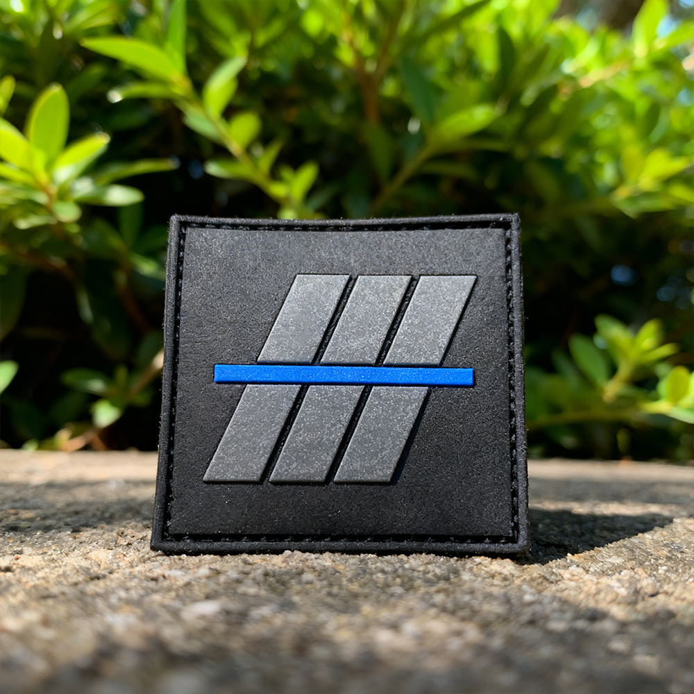 French Style Grade PVC Patch Soft Rubber Emblem Custom Rank Patch UV Printed Durable Badge for Clothing Gear Backpacks Accessories