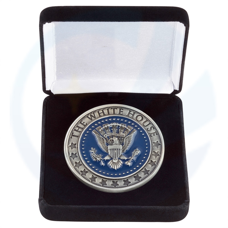 White House Police challenge coin