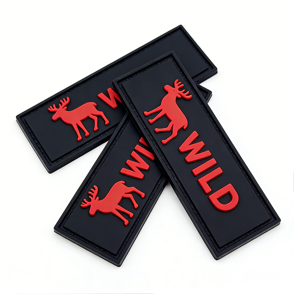 Factory Customized Logo Luxurious Quality Black Waterproof Sewing on 3D LOGO Silicone Label PVC Rubber Patch for Hats/Bags