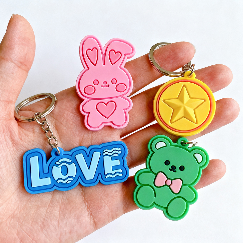Customizable Soft PVC Key Chains Personalized 2D 3D Logo Keychains Business & Personal Gift Soft Rubber Promotional Carabiners