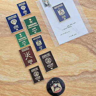 Promotional Gifts Custom Lapel Pins Enamel Pin Badge Mobile Phone Metal 3m Stickers for Phone case