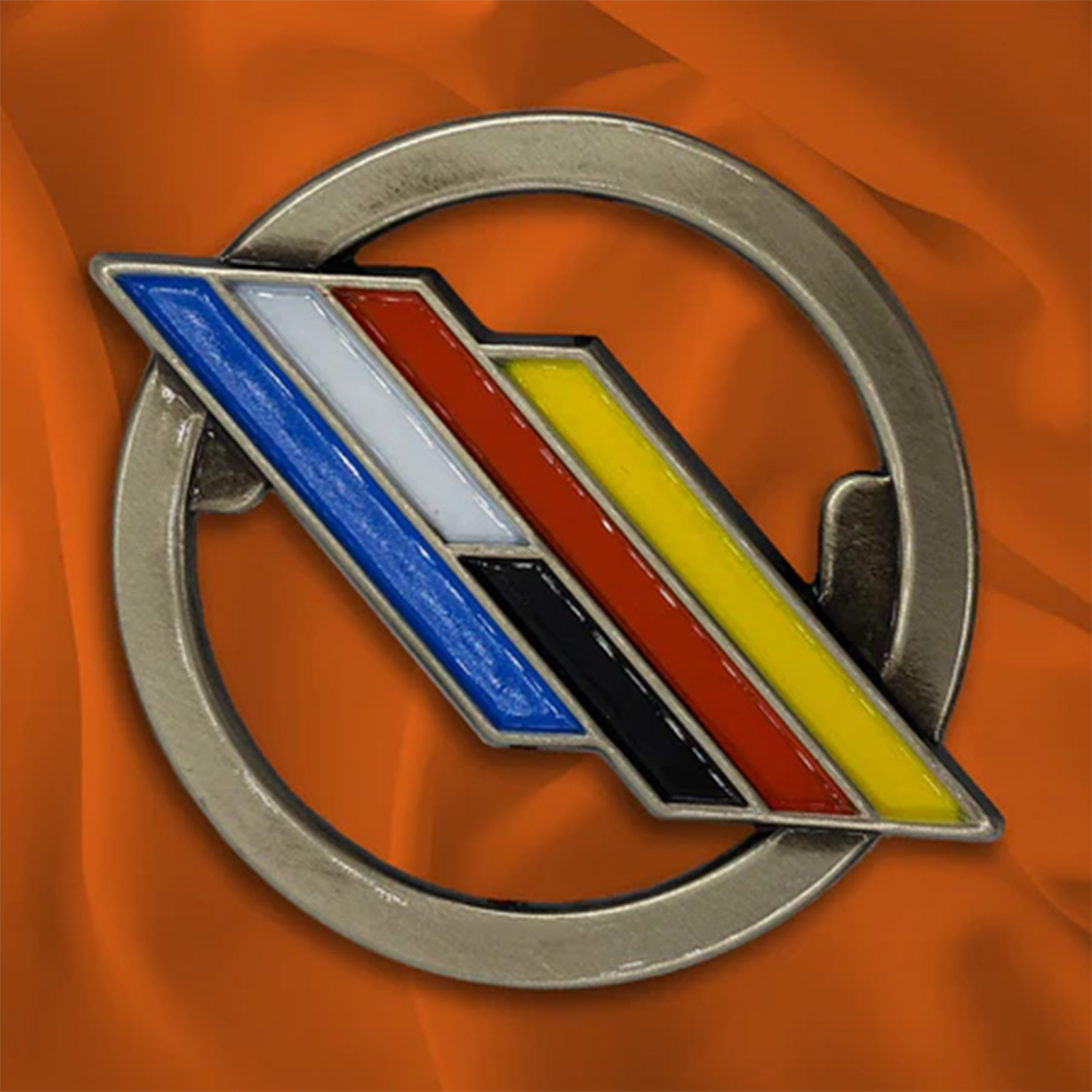 2025 Factory Supply Customizable Ceremony Dress Uniform With Durable Brass hat beret badge and Safety Pin