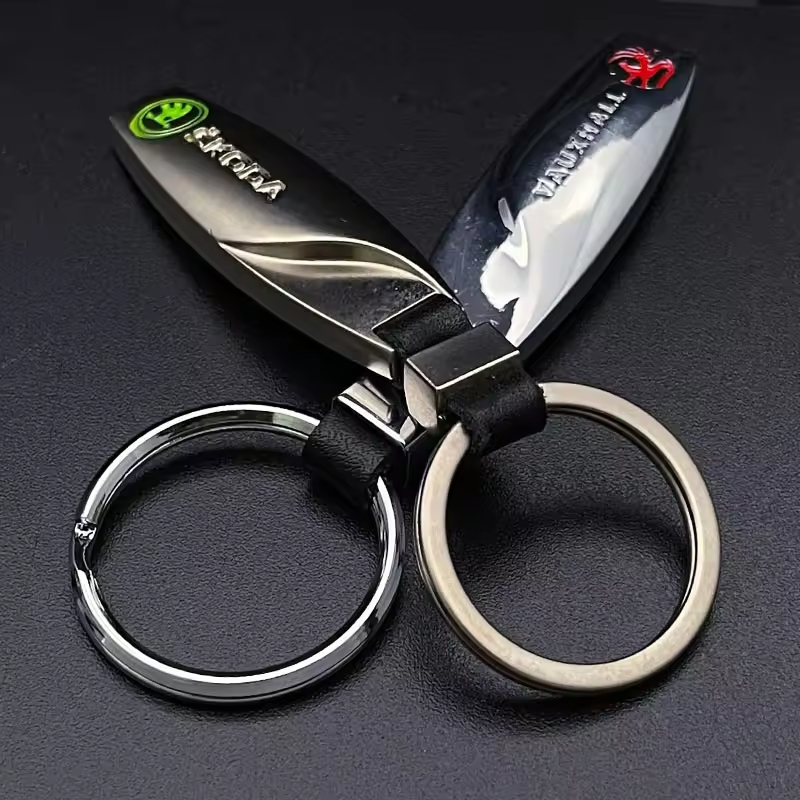 Factory customization luxury zinc alloy metal key chains