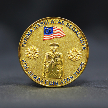 quality iron large Challenge Coin