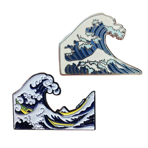Custom Japanese Style the Great Wave off Kanagawa Enamel Lapel Pin God Hands Lapel Pin Badge Artist Gifts