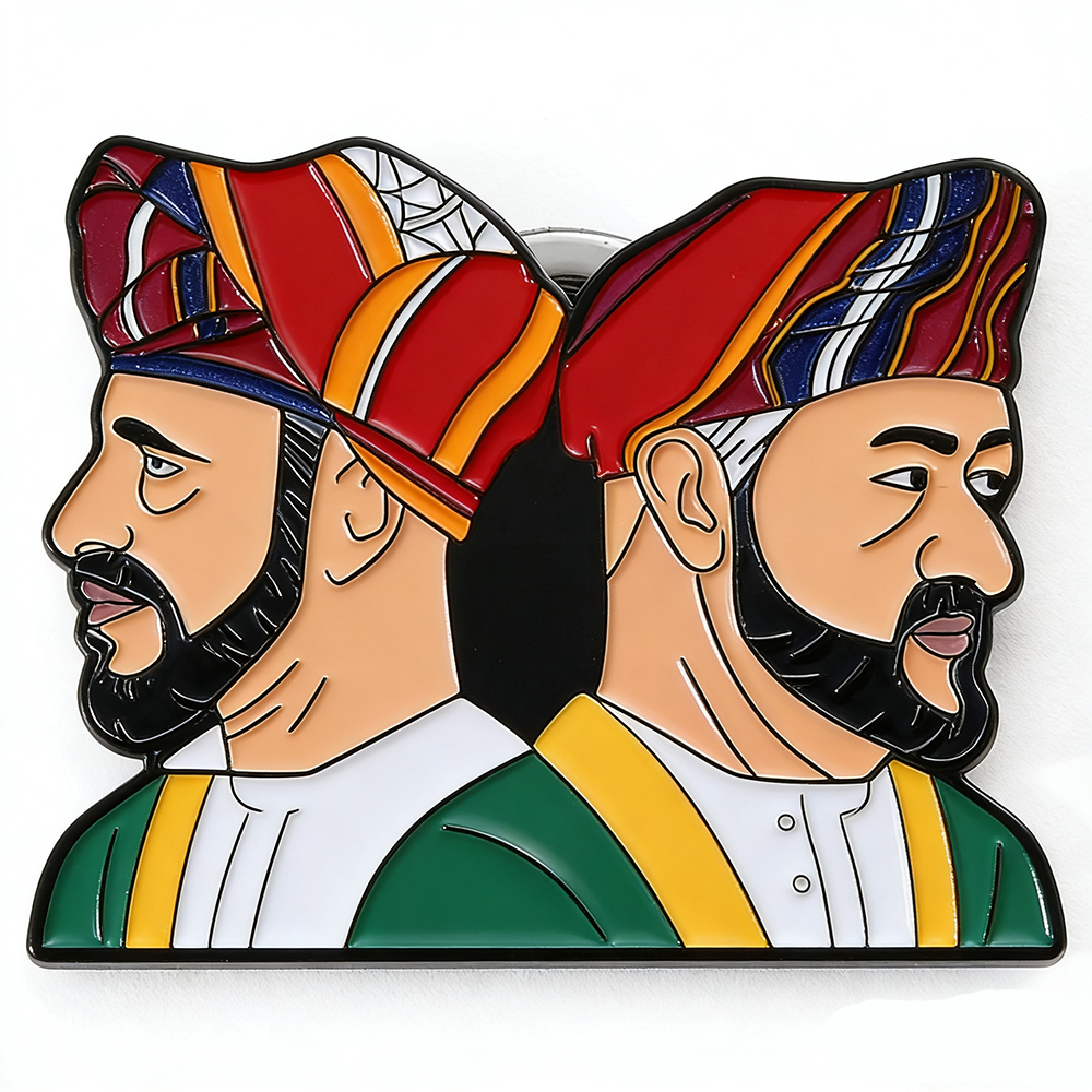 High Quality Black Metal Soft Enamel Saudi Arabia Pin National Day Souvenir Gifts Custom Brooch Pins Magnet Badge