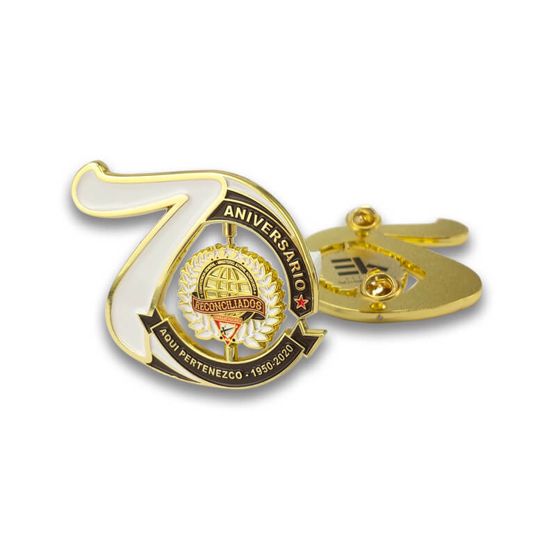 Souvenir Badge